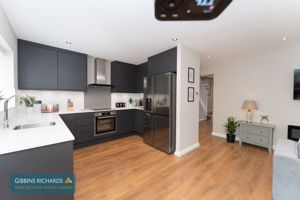 Kitchen- click for photo gallery